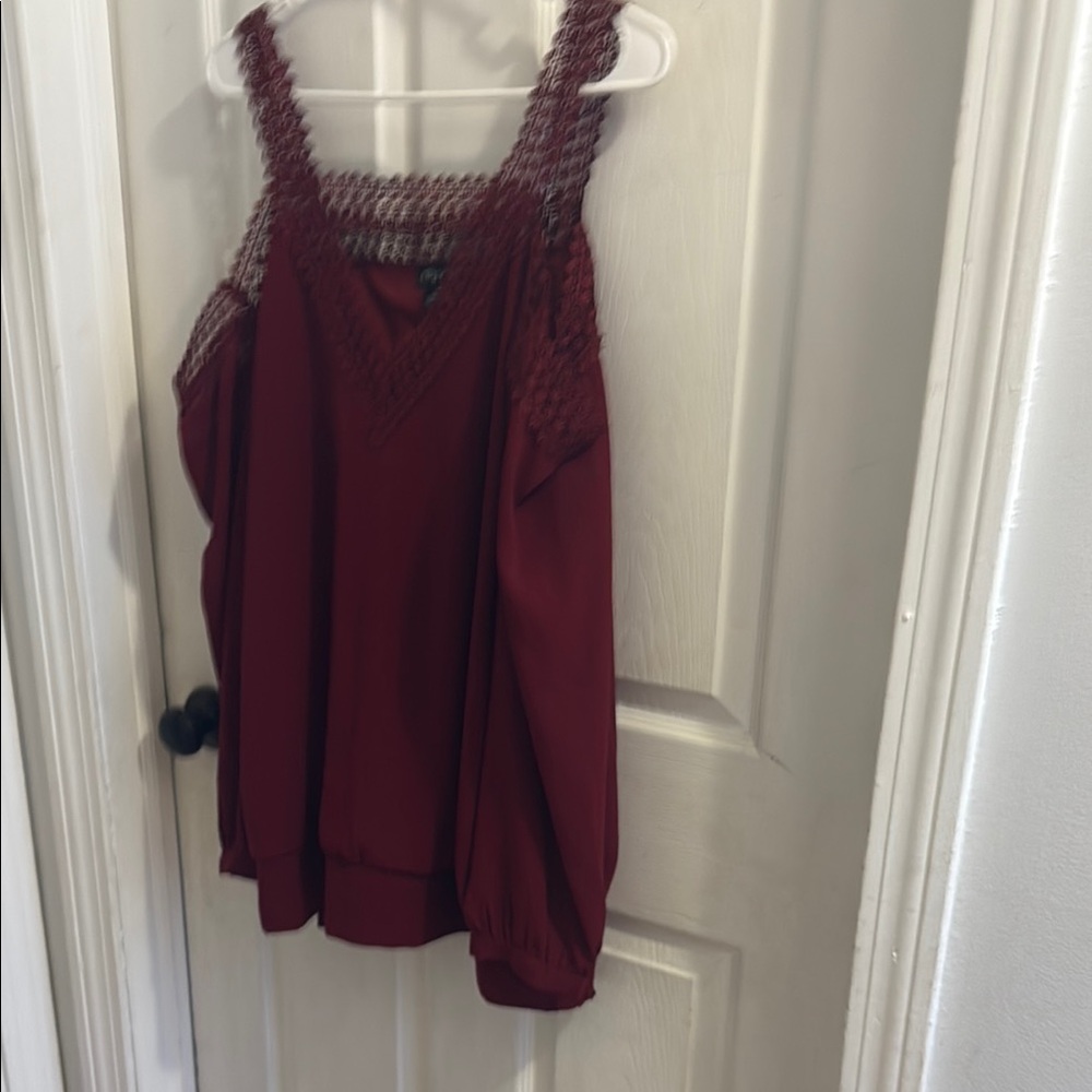 Elegant Burgundy Lace Trim Women's Top